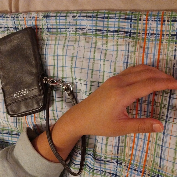 NWOT COACH Wallet Wristlet Cocoa Brown with shimmer. - Picture 9 of 10